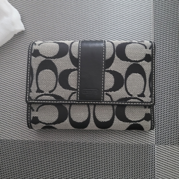 NWT FIRM Coach 1941 Black Canvas Wallet - Picture 1 of 8